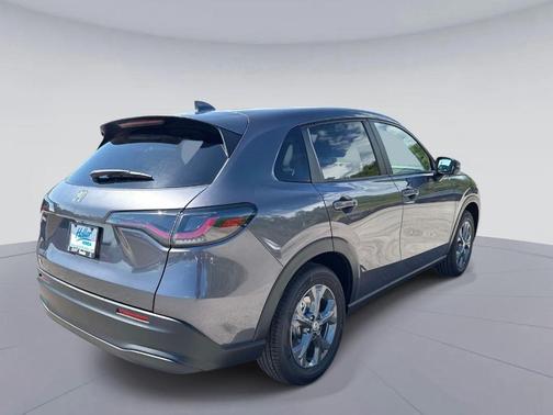 Modern Steel Metallic 2027 Honda HR-V LX