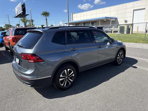 2024 Volkswagen Tiguan 2.0T S