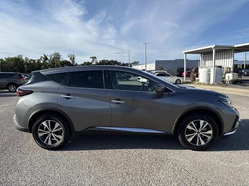 2023 Nissan Murano S