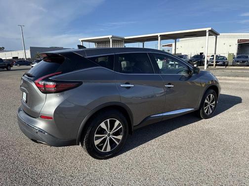 2023 Nissan Murano S