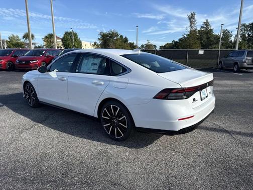 2025 Honda Accord Hybrid Touring