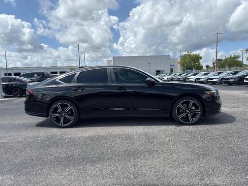 2025 Honda Accord Hybrid Sport