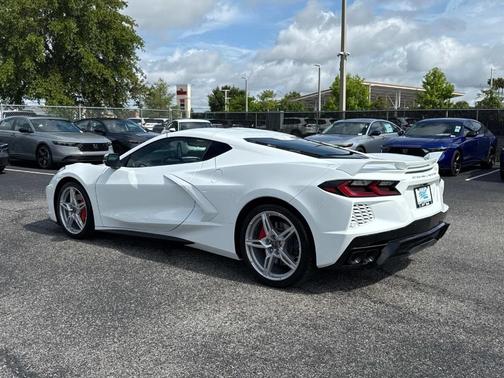 2024 Chevrolet Corvette Stingray w/2LT