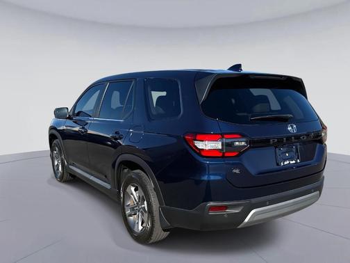 2023 Honda Pilot EX-L 7-Passenger