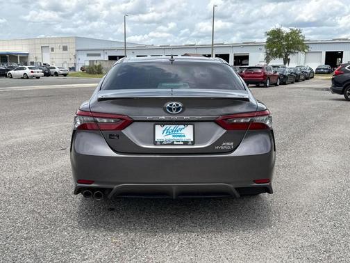 2023 Toyota Camry Hybrid XSE