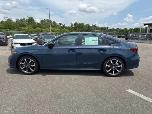2025 Honda Civic Hybrid