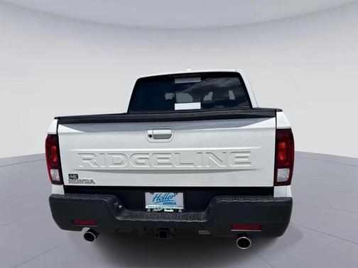 Platinum White Pearl 2026 Honda Ridgeline RTL
