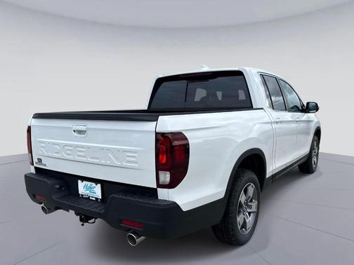 Platinum White Pearl 2026 Honda Ridgeline RTL