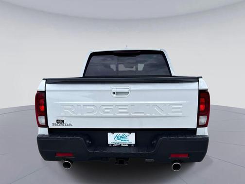 Platinum White Pearl 2026 Honda Ridgeline RTL