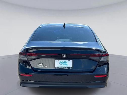 Crystal Black Pearl 2024 Honda Accord LX