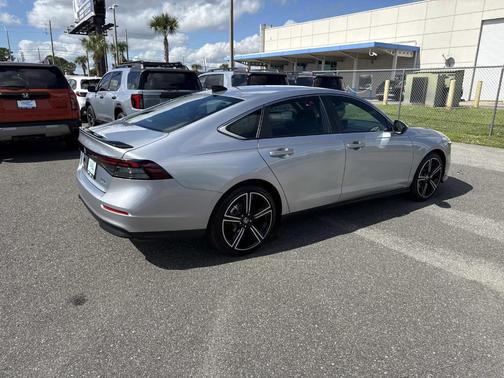 2025 Honda Accord Hybrid Sport