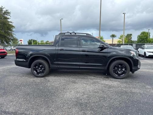 2025 Honda Ridgeline Black Edition