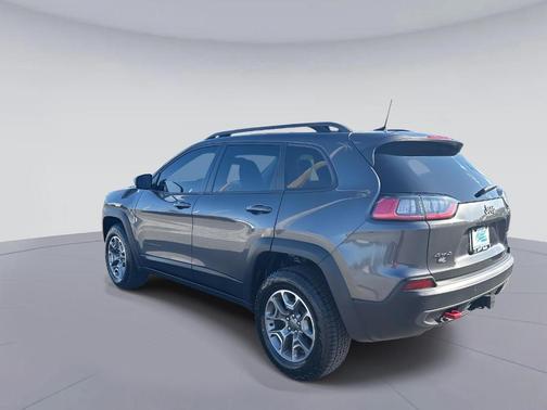 2021 Jeep Cherokee Trailhawk