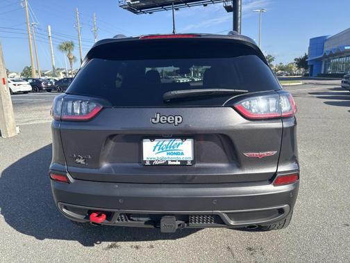 2021 Jeep Cherokee Trailhawk