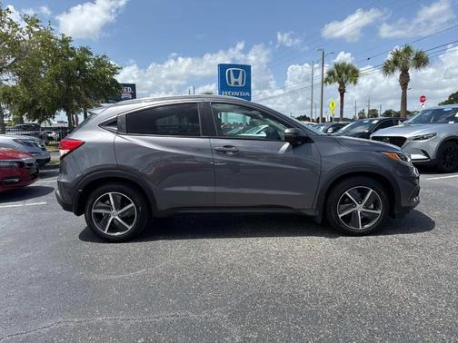 2022 Honda HR-V EX