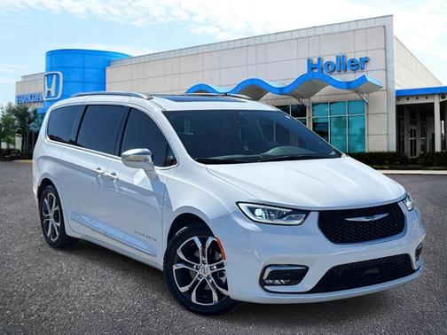 2024 Chrysler Pacifica Pinnacle