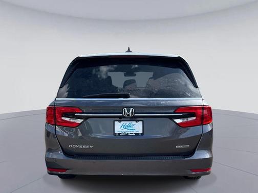 Modern Steel Metallic 2023 Honda Odyssey Touring