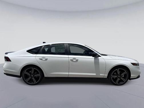 Platinum White Pearl 2026 Honda Accord Hybrid Sport
