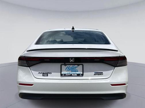Platinum White Pearl 2026 Honda Accord Hybrid Sport