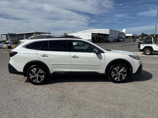 2021 Subaru Outback Touring XT
