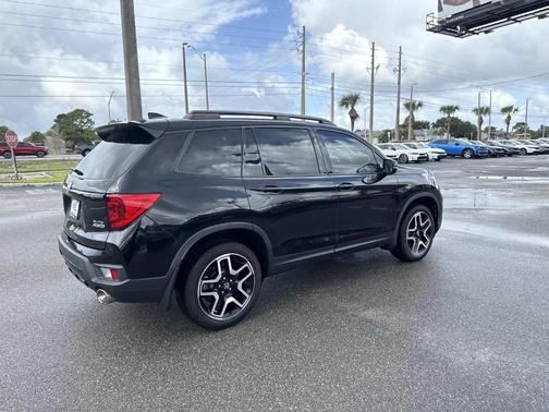 2023 Honda Passport Elite