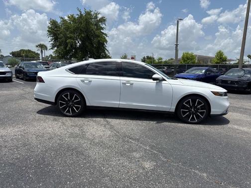 2025 Honda Accord Hybrid EX-L