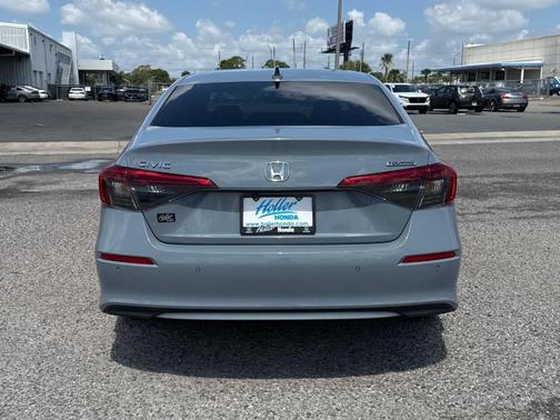 2022 Honda Civic Touring