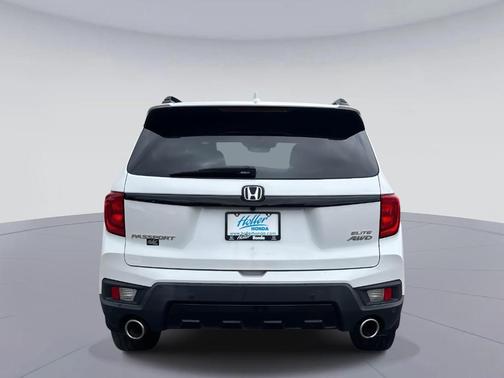 2023 Honda Passport Elite