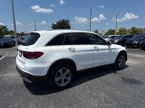 2021 Mercedes-Benz GLC 300 Base 4MATIC