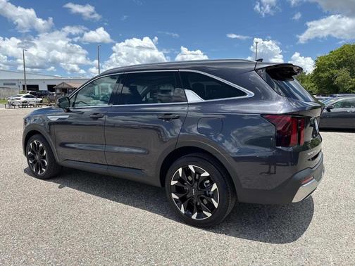 2025 Kia Sorento EX