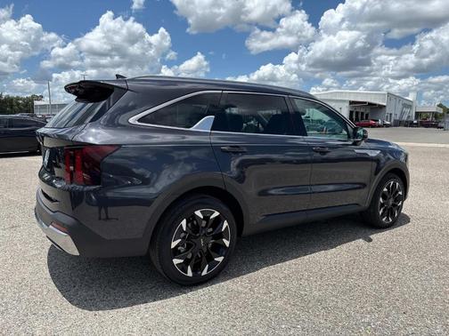 2025 Kia Sorento EX