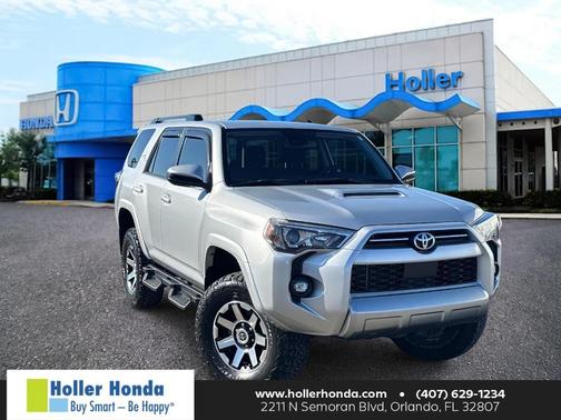 2022 Toyota 4Runner TRD Off Road