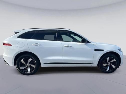 2024 Jaguar F-PACE P250 R-Dynamic S