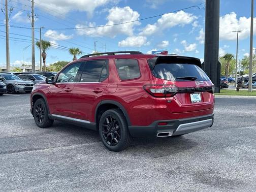 2025 Honda Pilot Touring