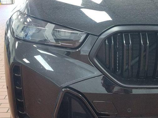 2024 BMW X6 M60i