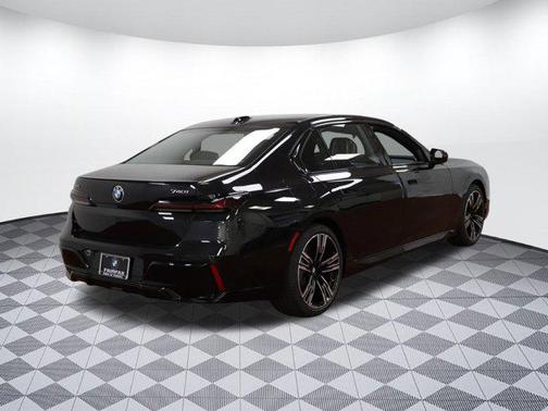 2024 BMW 740 i xDrive