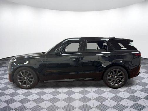 2024 Land Rover Range Rover Sport SE