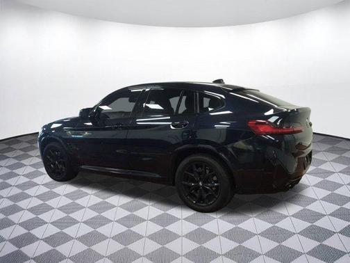 2022 BMW X4 M40i