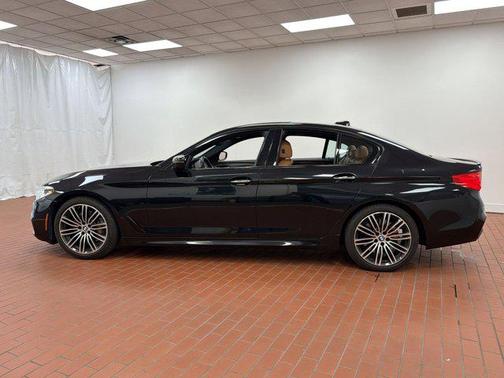 Black Sapphire Metallic 2017 BMW 540 M Sport Package