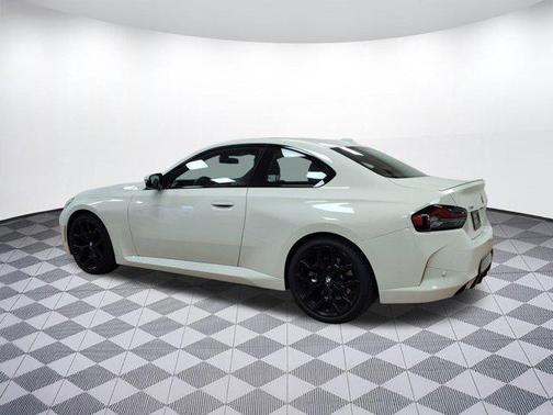 2025 BMW 230 i xDrive