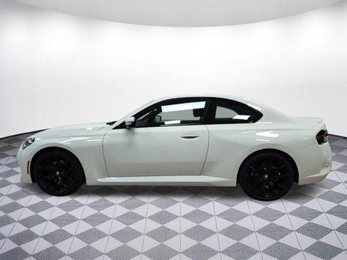 2025 BMW 230 i xDrive