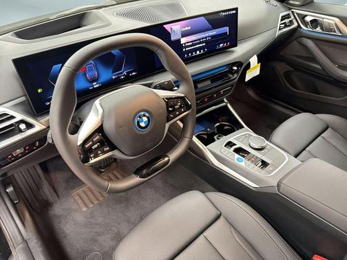 Black Sapphire Metallic 2026 BMW i4 Gran Coupe xDrive40