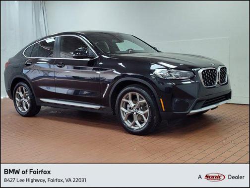 2024 BMW X4 xDrive30i
