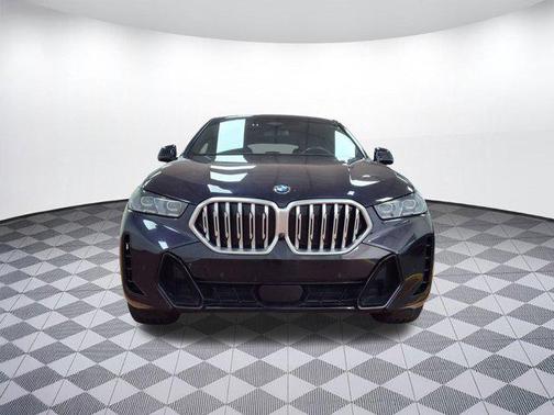 2025 BMW X6 xDrive40i