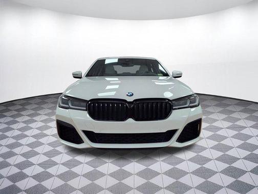 2023 BMW 530 i xDrive