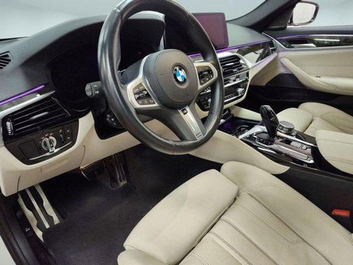 2023 BMW 530 i xDrive