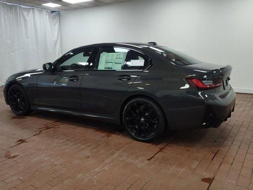 2026 BMW 330 xDrive NA