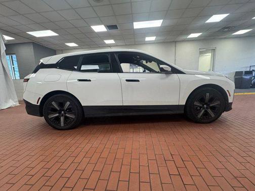 2023 BMW iX xDrive50