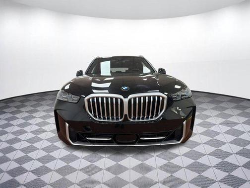 Black Sapphire Metallic 2026 BMW X5 xDrive40i