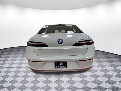 2024 BMW i7 eDrive50